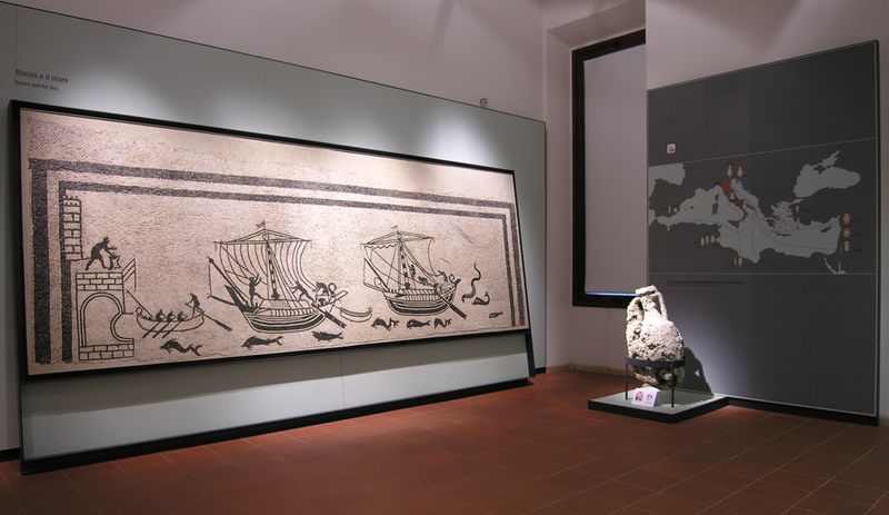 Mosaico con ingresso delle barche nel porto, dalla domus di Palazzo Diotallevi